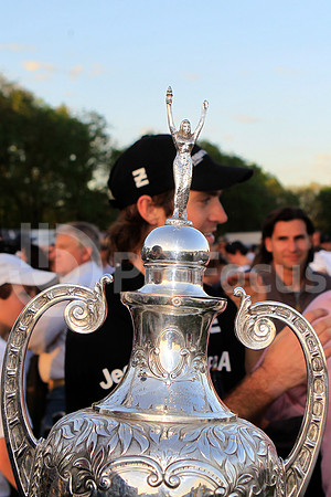 2011_TRIPLE CORONA_023