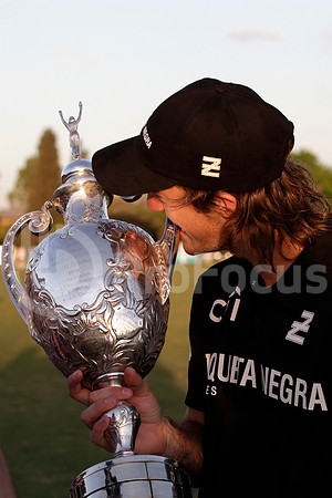 2011_TRIPLE CORONA_024