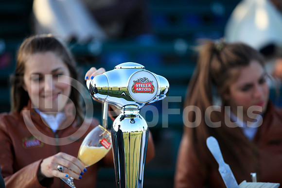 2011_TRIPLE CORONA_054