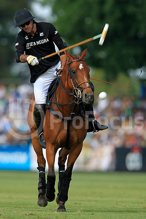 2011_TRIPLE CORONA_066