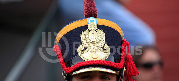 2011_TRIPLE CORONA_088