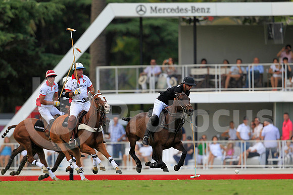 2011_TRIPLE CORONA_115