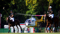ELLERSTINA vs LAS MONJITAS