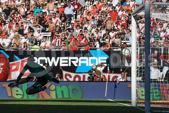 RIVER vs SAN LORENZO