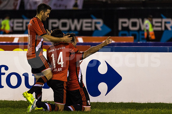 RIVER VS BANFIELD