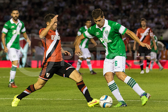 RIVER VS BANFIELD