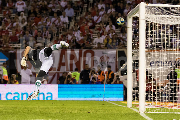 RIVER VS BANFIELD
