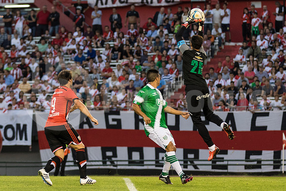 RIVER VS BANFIELD