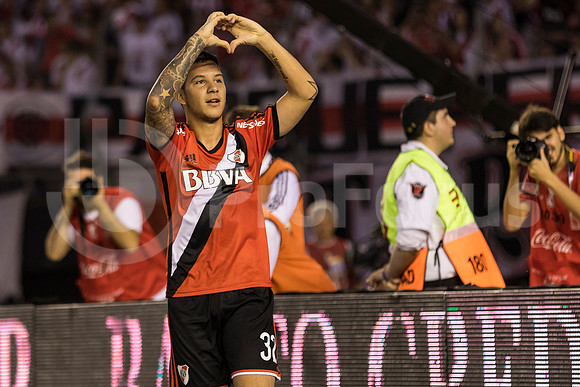 RIVER VS BANFIELD