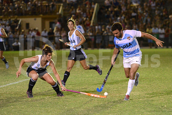 Las Leonas vs Los Pumas 2013