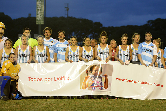Las Leonas vs Los Pumas 2013