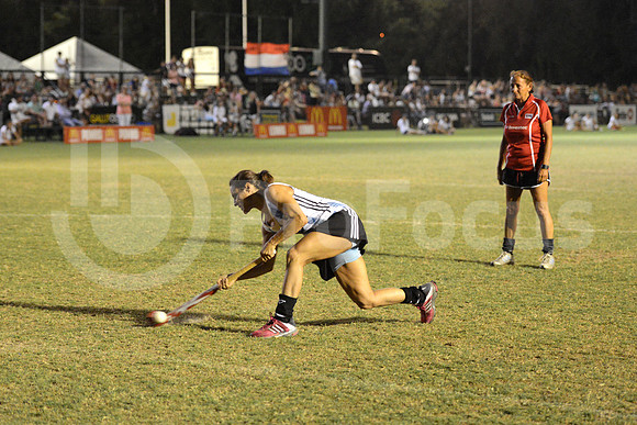 Las Leonas vs Los Pumas 2013