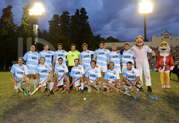 Las Leonas vs Los Pumas 2013