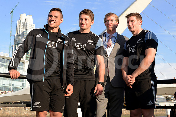 AIG Kicking Contest 2014