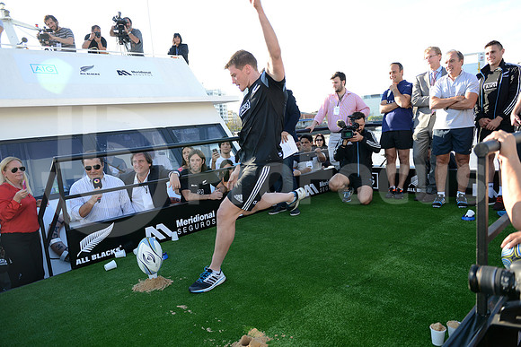 AIG Kicking Contest 2014